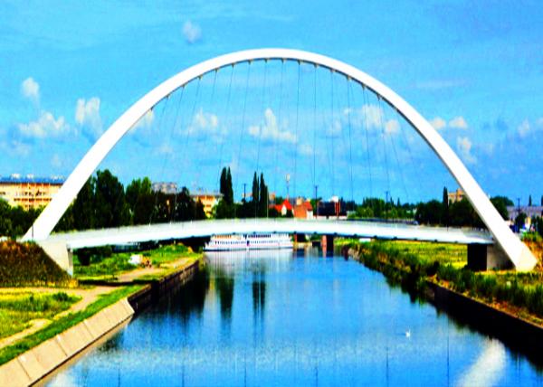 2017-08-21_Pedestrian Bridge-30001.JPG