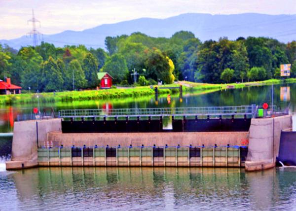 14_2017-08-22_Vogelgrun Hydroelectric Power Plant_Dam ˮ��-40001.JPG
