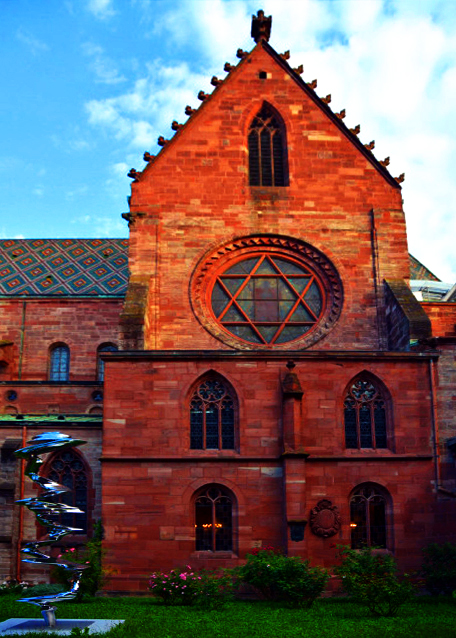 14_2017-08-23_Church_Niklauskapelle_Star of David Window in the South Transept �϶��ô������Ǵ�0001.JPG
