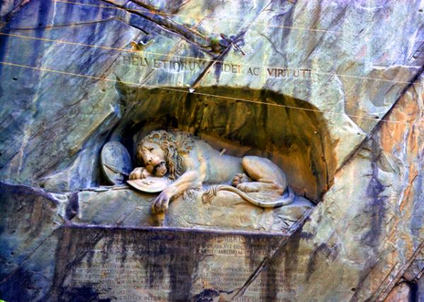 01_2017-08-23_Lion Monument-70001.JPG
