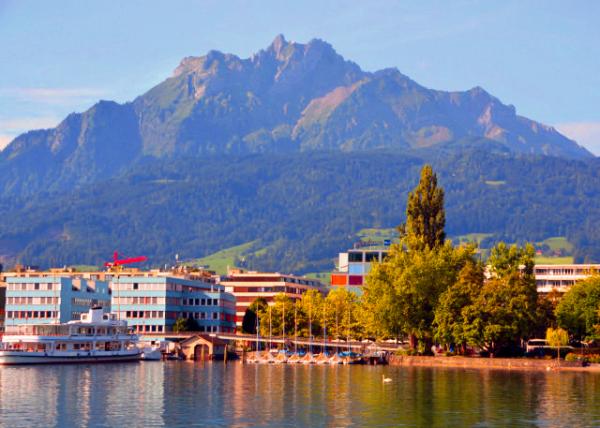 02_2017-08-24_Hotel_Radisson Blu Hotel by Lake Lucerne @ Foot of Mt. Pilatus Ƥ��ͼ˹ɽ����¬�����������ϴ�Ƶ�0001.JPG