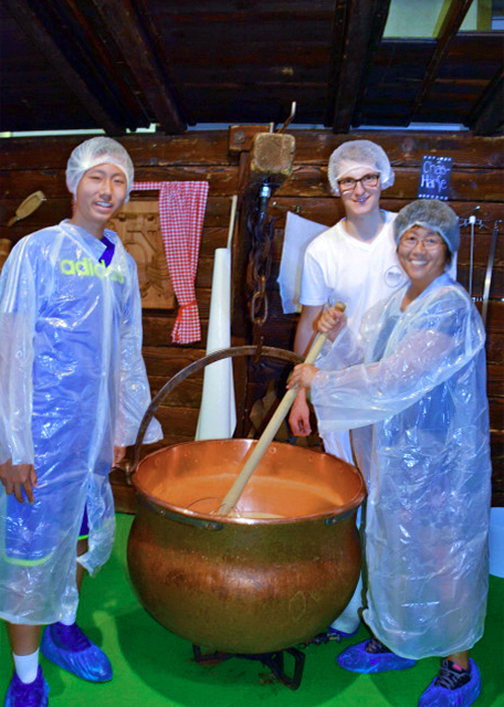 30_2017-08-24_Milchmanufaktur_Stiring Cheese-50001.JPG