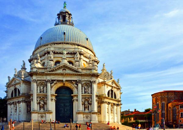 04_2018-07-09_Church_Basilica di Santa Maria della Salute Dedicated to Our Lady of Health after the Plague in 1631-10001.JPG
