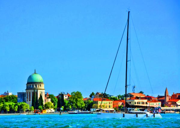 10_2018-07-08_Church_Santa Maria Elisabetta on Venice Lido Served as a Backdrop for a James Bond Film Moonraker-20001.JPG