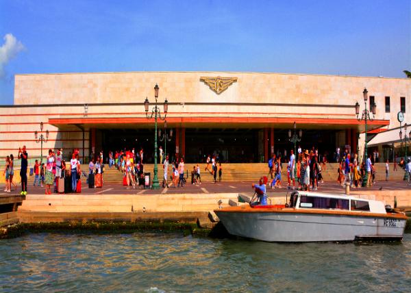 05_2018-07-08_Venezia Santa Lucia Railway Station ����˹ʥ¶���ǻ�վ10001.JPG