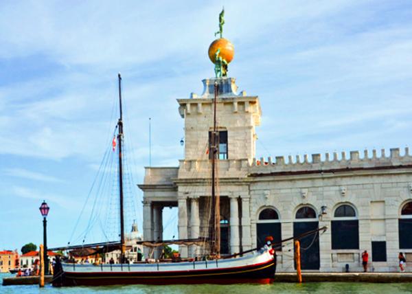 15_2018-07-09_Bldg_Punta della Dogana-10001.JPG