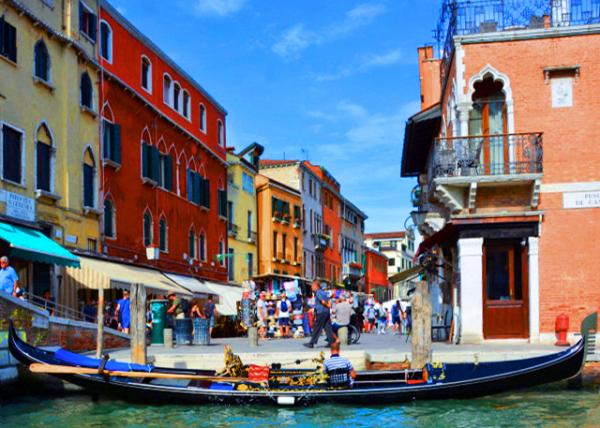 22_2018-07-09_Bldg_Stall Market in Cannaregio �����׼�ŷ̯λ�г�0001.JPG