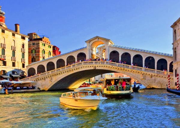 09_2018-07-08_Bridge_Ponte di Rialto ������0001.JPG