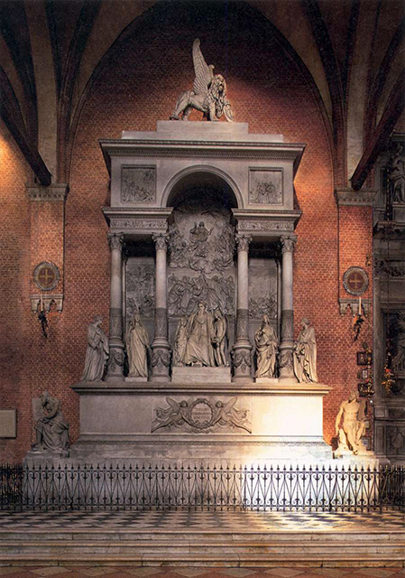 23_2018-07-09_Church_Basilica dei Frari_Massive Mausoleum of Titian����޴���Ĺ.jpg