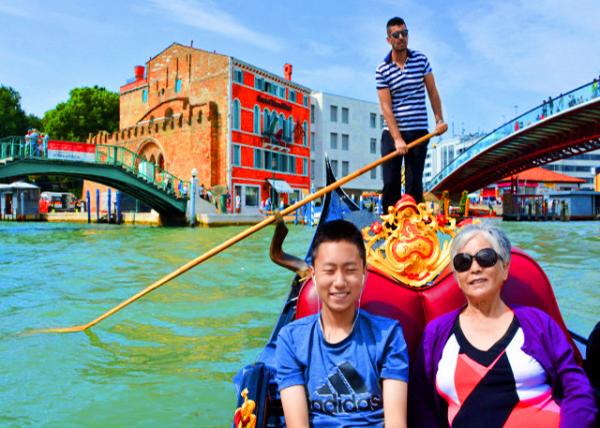 2018-07-11_Bridge_Ponte Santa Chiara & Ponte della Costituzione ʥ�����������ܷ���0001.JPG