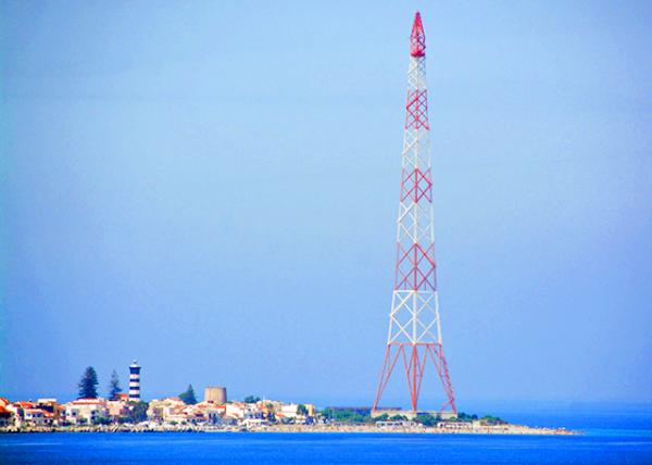 17_2018-07-16_Messina_Pylons of Messina ī������0001.JPG