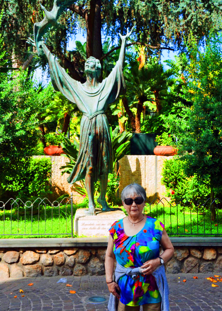 1779939927137984.jpg 12_2018-07-17_Sorrento_Monument to Francis of Assisi 阿西西圣方济各纪念碑0001.JPG