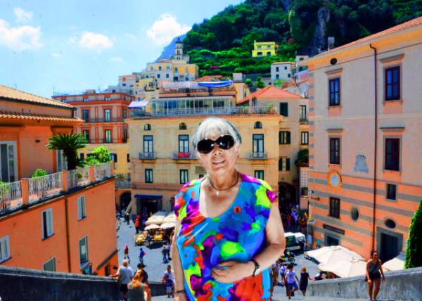 2018-07-17_Amalfi_Overlook of Piazza del Duomo-10001.JPG