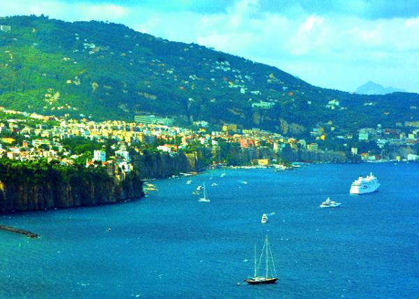 07_2018-07-17_Sorrento_Abrupt Cliffs above the Tyrrhenian Sea �����ᰲ��֮�������ͱ�-10001.JPG