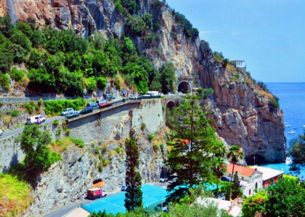 06_2018-07-17_Praiano_Tunnel-30001.JPG