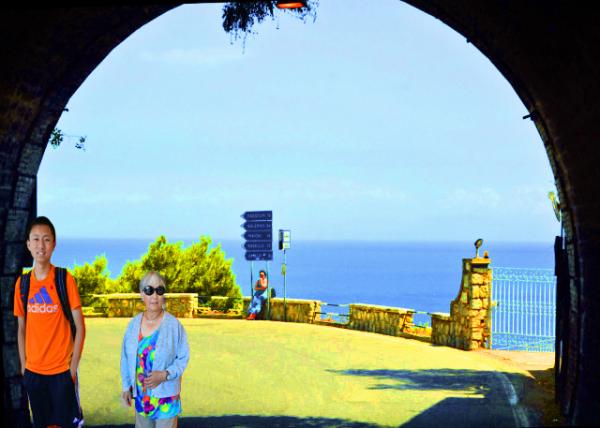 12_2018-07-17_Praiano_Archway-10001.jpg