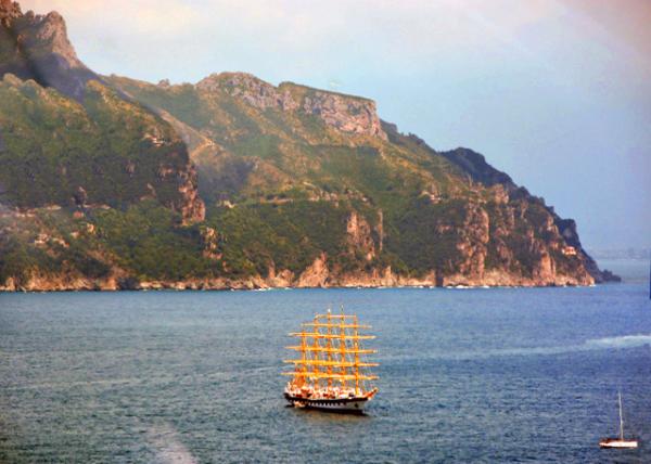 09_2018-07-17_Salerno_Sailing Boat ����-10001.JPG