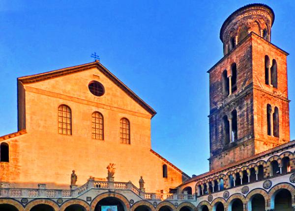 10_2018-07-17_Salerno_Salerno Duomo in Romanesque, Norman, Byzantine Completed in 1085 ����ŵ�����0001.JPG