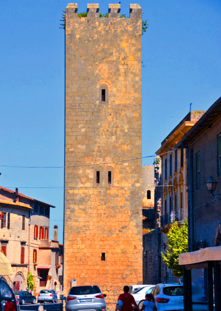 07_2018-07-18_Tower  Barucci in 12C0001.JPG