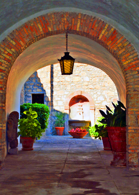 09_2018-07-18_Archway-20001.JPG