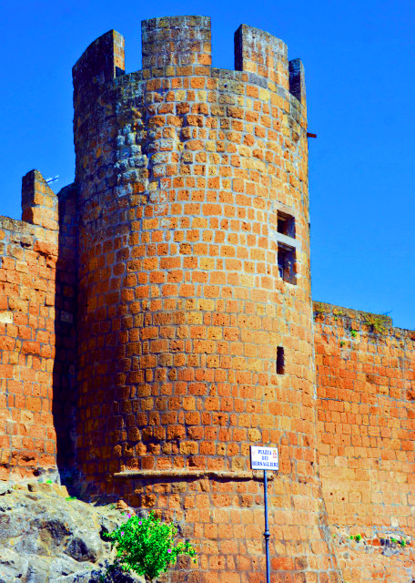 12_2018-07-18_Medieval City Wall and Tower �����o�Ǡ�������-20001.JPG