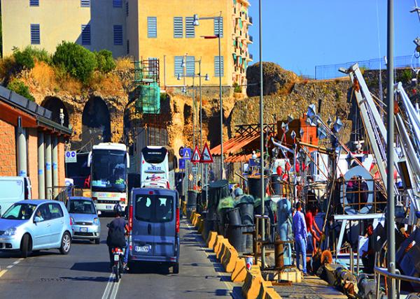 05_2018-07-18_Civitavecchia_Port Traffic �ۿڽ�ͨ0001.JPG