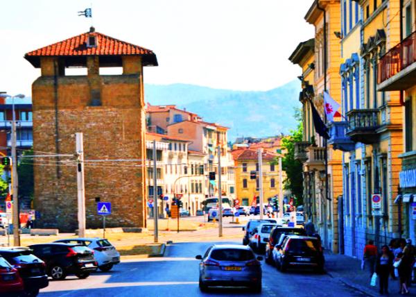 19_2018-07-19_Florence_Tower_Piazza Beccaria_Porta alla Croce �������ǹ㳡��ʮ�ּ���-30001.JPG