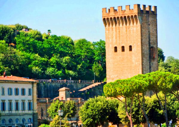 22_2018-07-19_Florence_Tower_Piazza Giuseppe Poggi_Torre di San Niccol�� a Tranquil Escape from the Bustling Streets of Florence.JPG