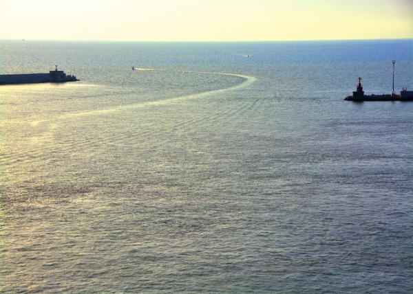 17_2018-07-19_Livorno_Harbor at the Ligurian Sea �������Ǻ��ۿ�0001.JPG
