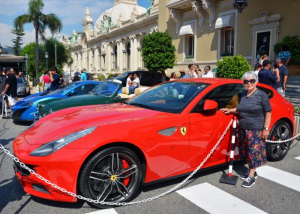 2018-07-20_Monte Carlo_Loro Piana0001.JPG