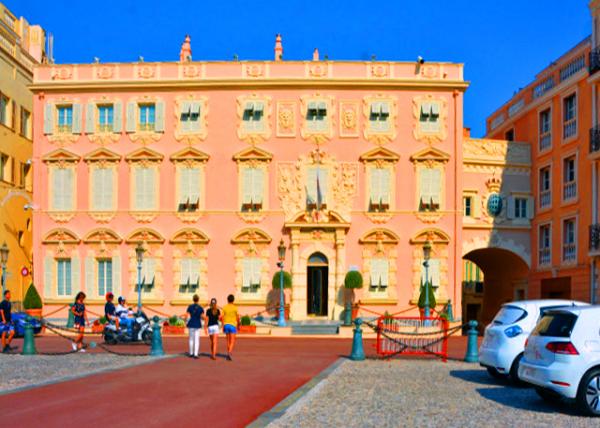 16_2018-07-20_Monaco-Ville_Town Hall �����d-20001.JPG