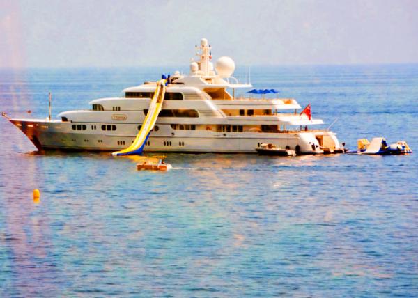 12_2018-07-20_Beaulieu-sur-Mer_Luxury Yacht ���������򡤺�����ͧ0001.JPG