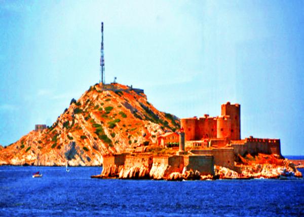 05_2018-07-21_Marseille_Château d'If, Fort & Batterie de Pom��gues ����Ǳ���Ҫ�������׸���̨0001.JPG