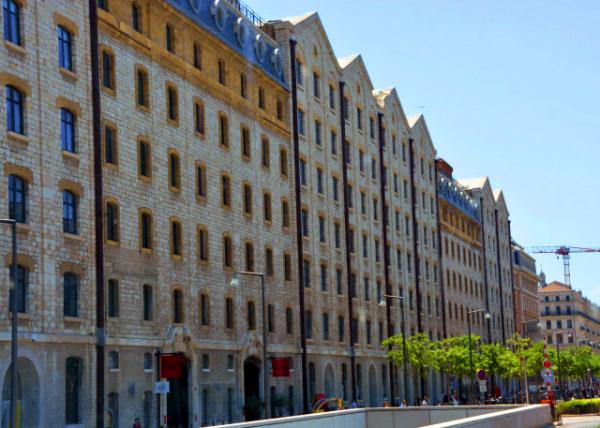 23_2018-07-21_Marseille_Les Docks de Marseille ���������-20001.JPG