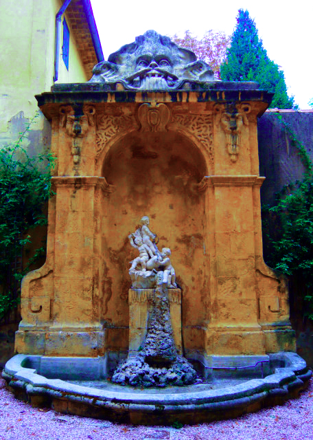 2018-07-21_Aix-en-Provence_Fontaine de l'hôtel de Valori ������Ƶ����Ȫ0001.JPG