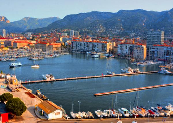 03_2018-07-21_Toulon_Mont Faron over the Harbor0001.JPG