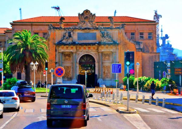 06_2018-07-21_Toulon_Triumphal Entrance of the Arsenal of Toulon (1738)0001.JPG