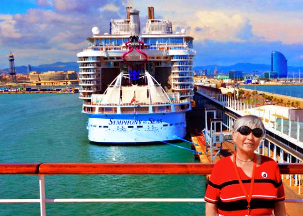 16_2018-07-22_Royal Caribbean MS Symphony of the Seas_World Largest Passger Ship-10001.JPG