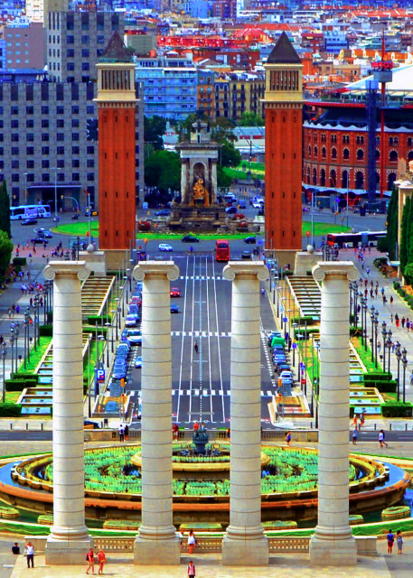 02_2018-07-22_Placa de les Cascades & Placa Espanya0001.JPG