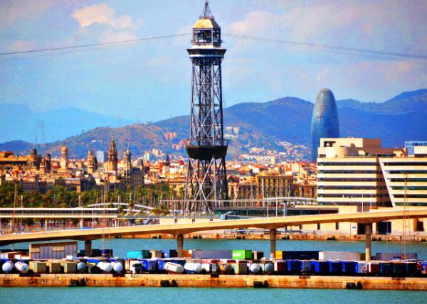 22_2018-07-22_Port Vell Aerial Tramway & Torre Agbar-10001.JPG