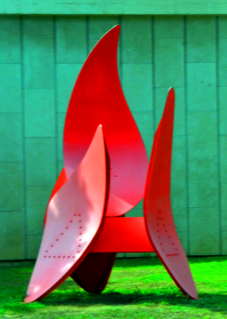 24_2018-07-22_Joan Miro Foundation_Sculpture 4 Wings by Alexander Calder0001.JPG