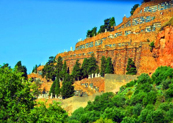 04_2018-07-23_Montjuïc Cemetery0001.JPG