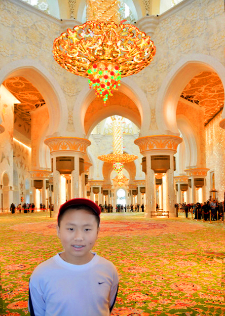 10_2013-12-07_Sheikh Zayed Grand Mosque-390001.JPG