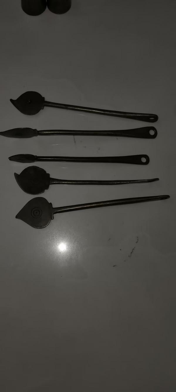 81柜牡.jpg