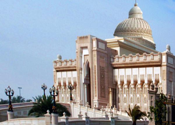 13_Univ of Sharjah, the Largest in the Emirate ɳ�ȴ�ѧ-�������������������ĸ�У0001.JPG