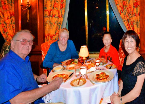 2013-12-10_Toscana Dining @ Nautica Oceania0001.JPG