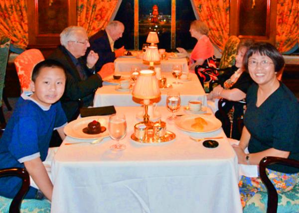 2013-12-12_Grand Dining @ Nautica Oceania0001.JPG