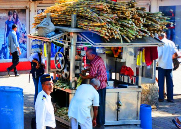 53_2013-12-14_Sugarcane Vendor0001.JPG