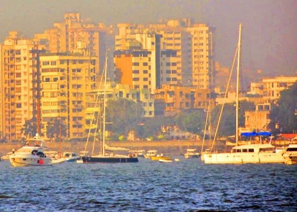 61_2013-12-15_Haze over Mumbai Downtown ������������ϼ0001.JPG