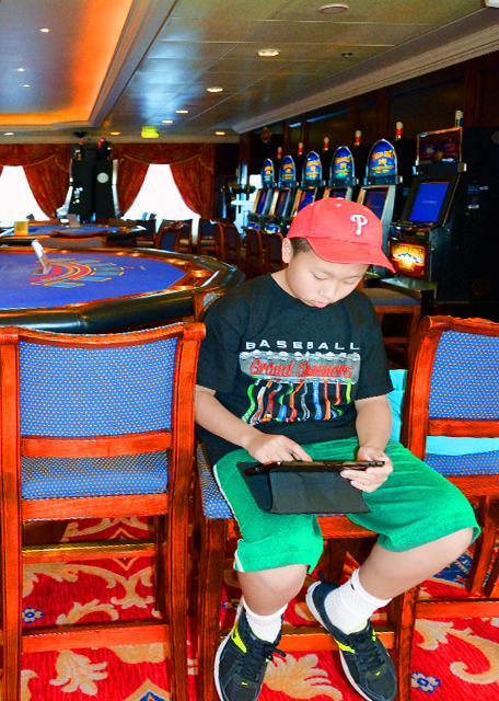 1781179242320536.jpg 44_2013-12-16_Nautica Oceania_Casino.jpg